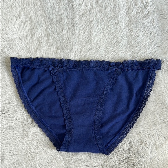 Victoria's Secret | Intimates & Sleepwear | 25 Victorias Secret Low ...
